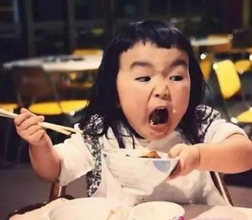 娱乐吃瓜酱外婆不喜欢自己,娱乐吃瓜酱外婆为何独爱他人？